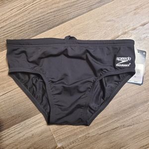 Mens speedo swim bottoms NWT SZ 32/M